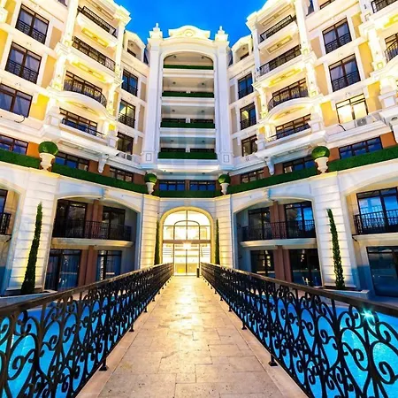 Luxury Studio: Beachfront Saint Vlas Retreat Apartment Sveti Vlas